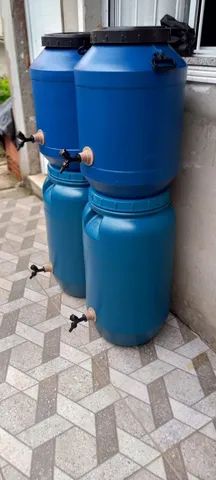Tambor barrica 90 litros com torneira, eram de envase alimentícios  - Foto 3