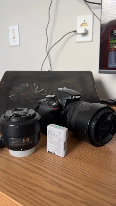 Câmera DSLR Nikon D3200 com Lente 18-105mm