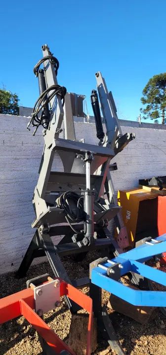 Pá Agrícola Modulada/Plaina Agrícola Frontal/Plaina Agrícola Dianteira Tatu p/ Trator Ford - Foto 2