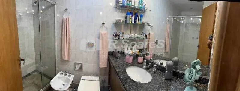 Apartamento perfeito na Lagoa, 3 quartos, sendo 2 suítes, 100m², reformado e mobiliado - Foto 11