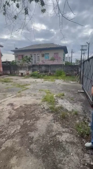 //Alugo Terreno na Sete de Setembro