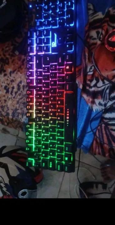Kit Teclado e Mouse Gamer RGB - Foto 2