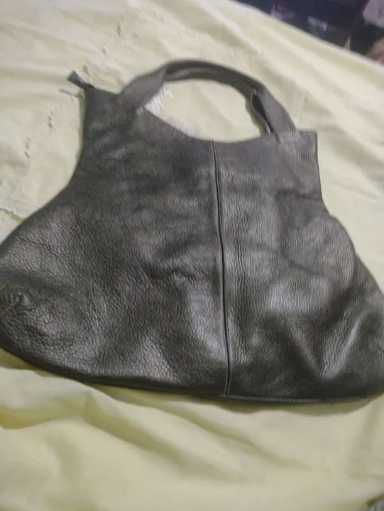 Bolsa de Ombro em Couro meio verdiada - Foto 5