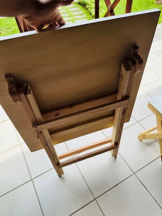 Mesa de Jogo Dobrável - Ideal para Jogos de Tabuleiro e Cartas e Dominó - Foto 3