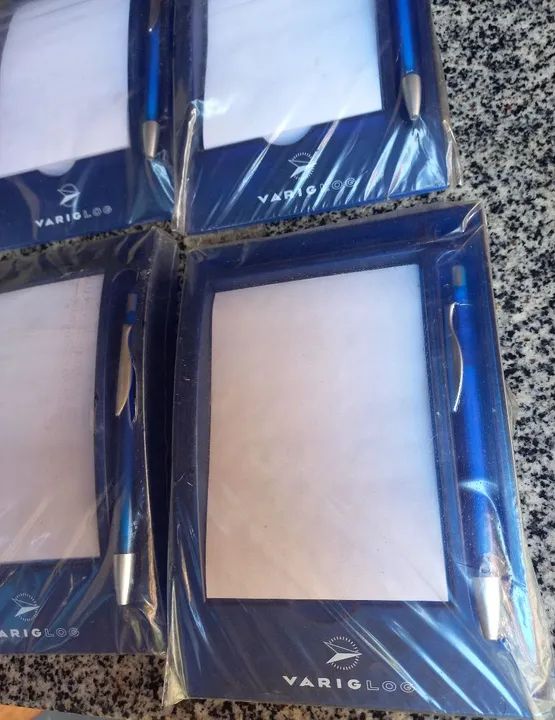 Antigos blocos de anotacao e canetas varig - Foto 2