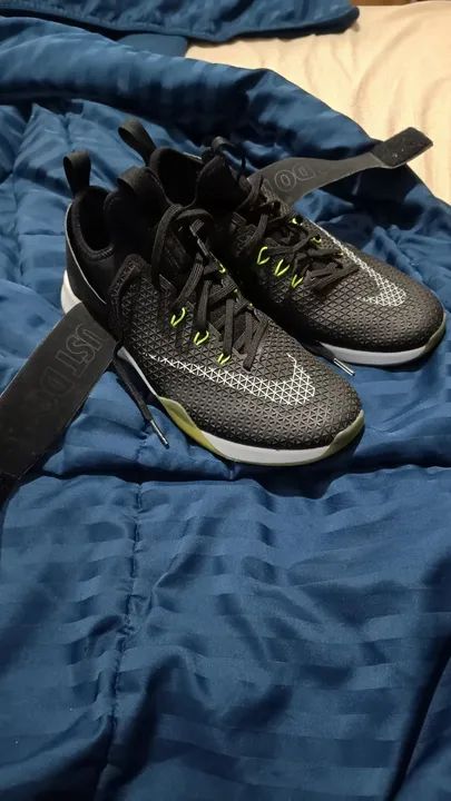 Nike Air Zoom Strong Black - Foto 6