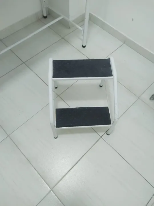 Escada 2 Degraus Branca Clínica Maca Estética Hospitalar