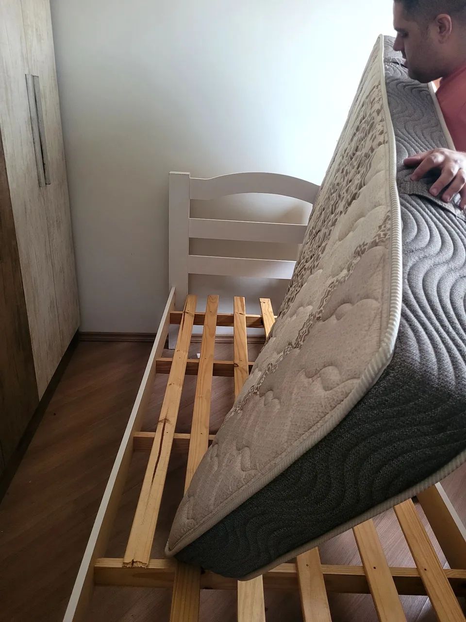  Cama de solteiro madeira - Foto 4