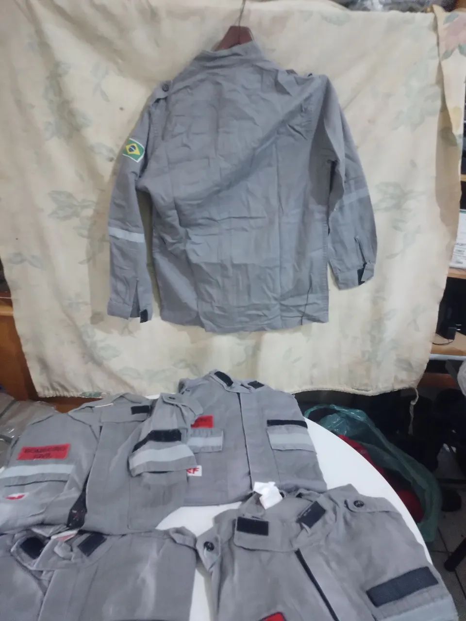 Uniformes ( camisa manga longa)