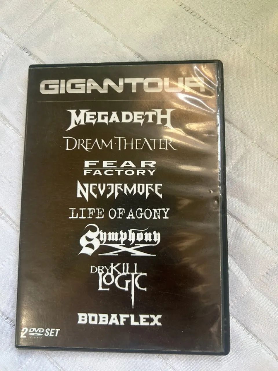 DVD GIGANTOUR 