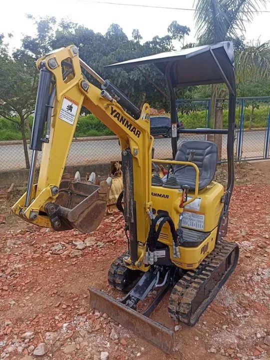 Mini Escavadeira Yanmar SV08 Ano 2020