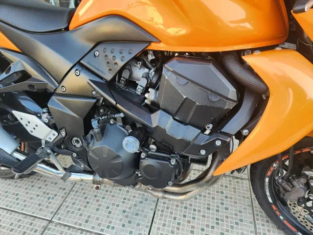 Kawasaki Z 750 Abs 2012, baixa km, revisada - Foto 6