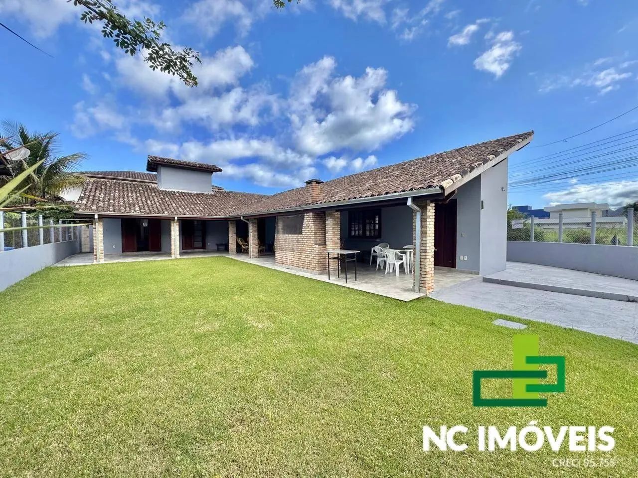 VENDE-SE LINDA CASA NO RESIDENCIAL MAR VERDE  CARAGUATATUBA/SP. - Foto 2