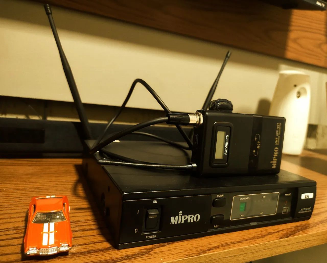  Transmissor Sem Fio Mipro UHF ACT-707T