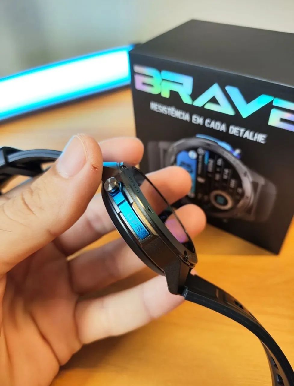 SMARTWATCH WEARZONE BRAVE - COM GPS E A PROVA D'ÁGUA  - Foto 2