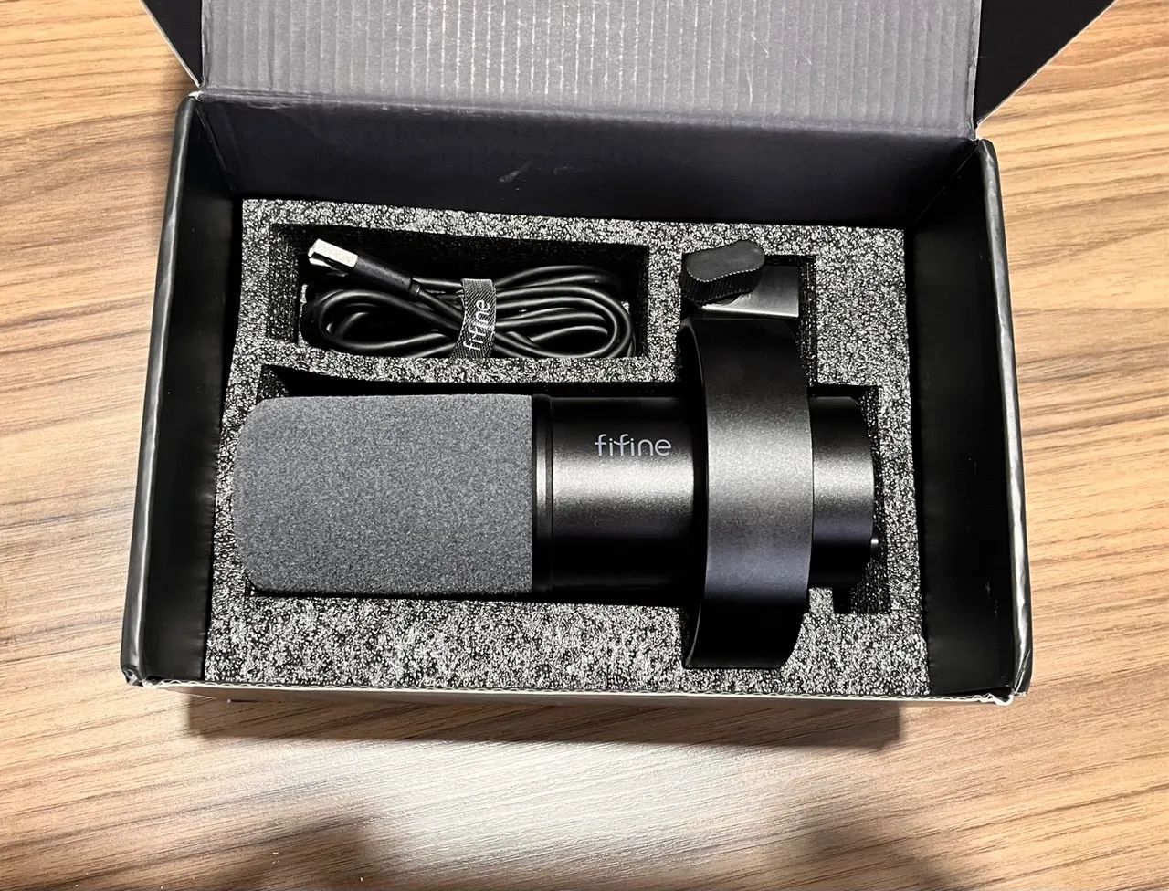 Microfone Fifine K688 XLR e USB - Novo - Foto 2