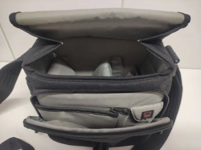 Bolsa Lowepro Event Messenger 150 PRETA. - Foto 2