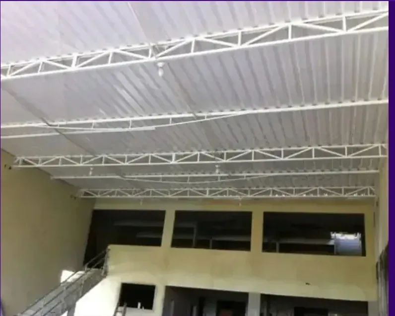 Imóvel para aluguel possui 600 metros quadrados em Jacarepaguá - Rio de Janeiro - RJ