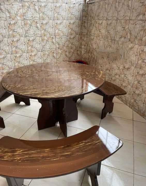 Mesa de Jantar Branca Moderna com cadeiras! - Foto 3
