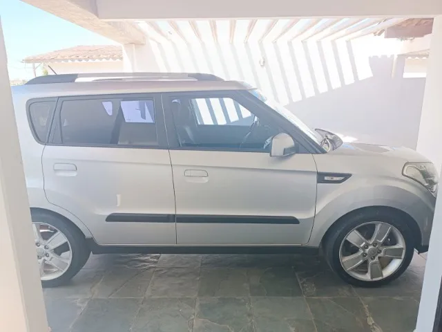 KIA SOUL 2010 MODELO 2011 - GASOLINA - AUTOMATICO