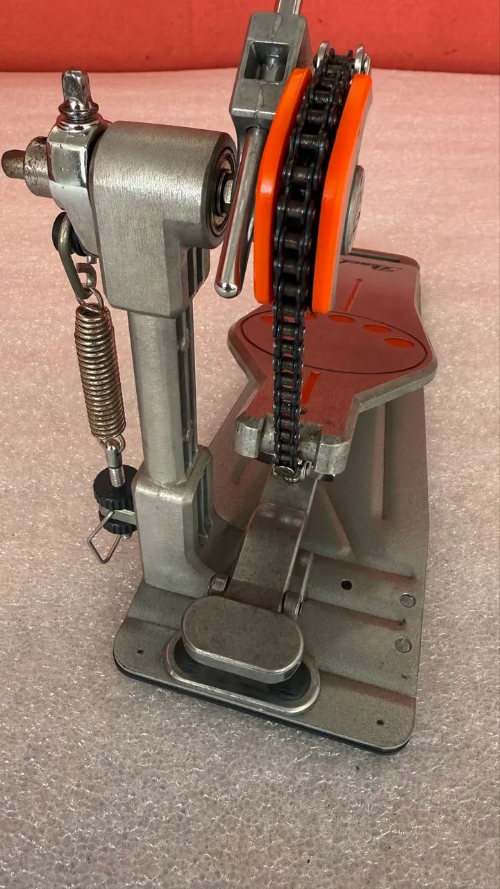 Pedal pearl p930