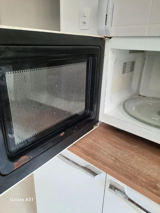 Micro-ondas  e armários  (combo)  - Foto 2
