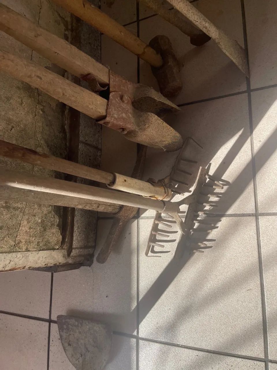 Ferramentas para obra e jardinagem  - Foto 4