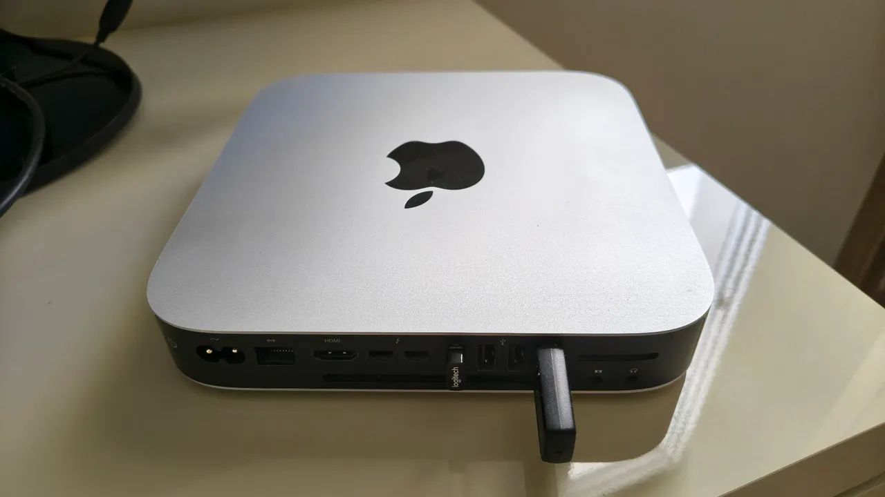 Mac Mini (final 2014) i5, HD 240GB SSD + acessórios - Computadores