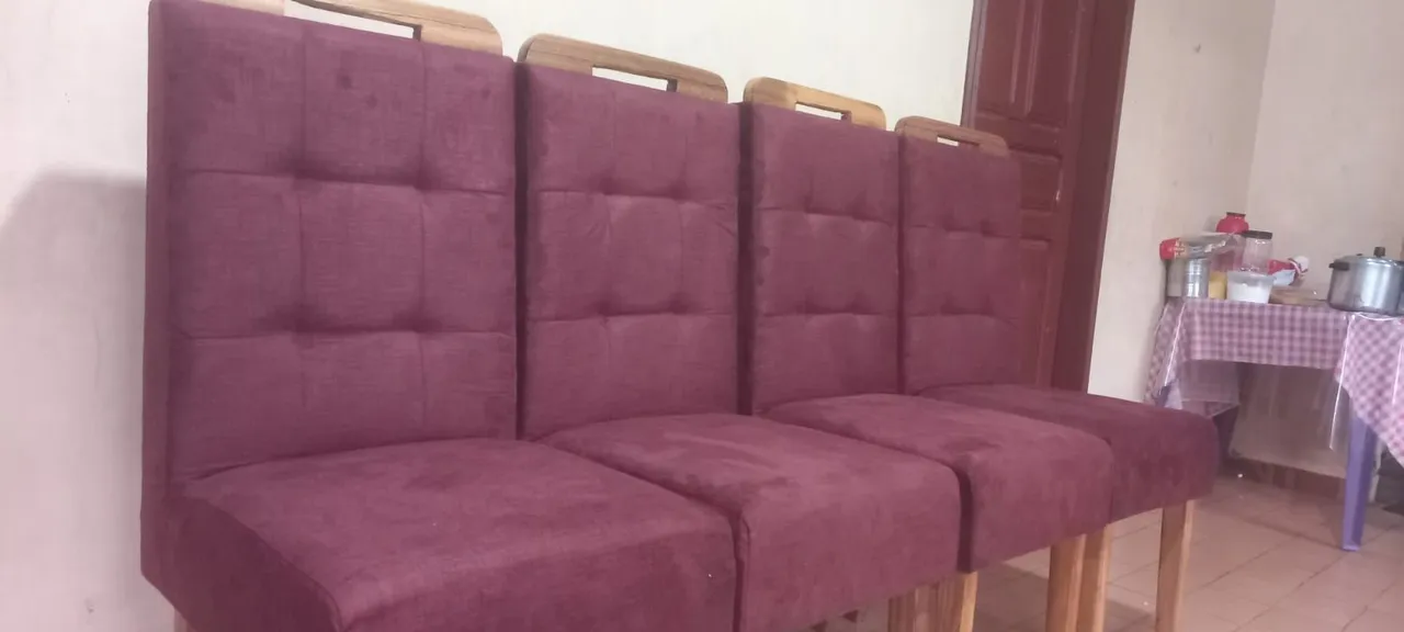 Conjunto de Cadeiras de Jantar Estofadas