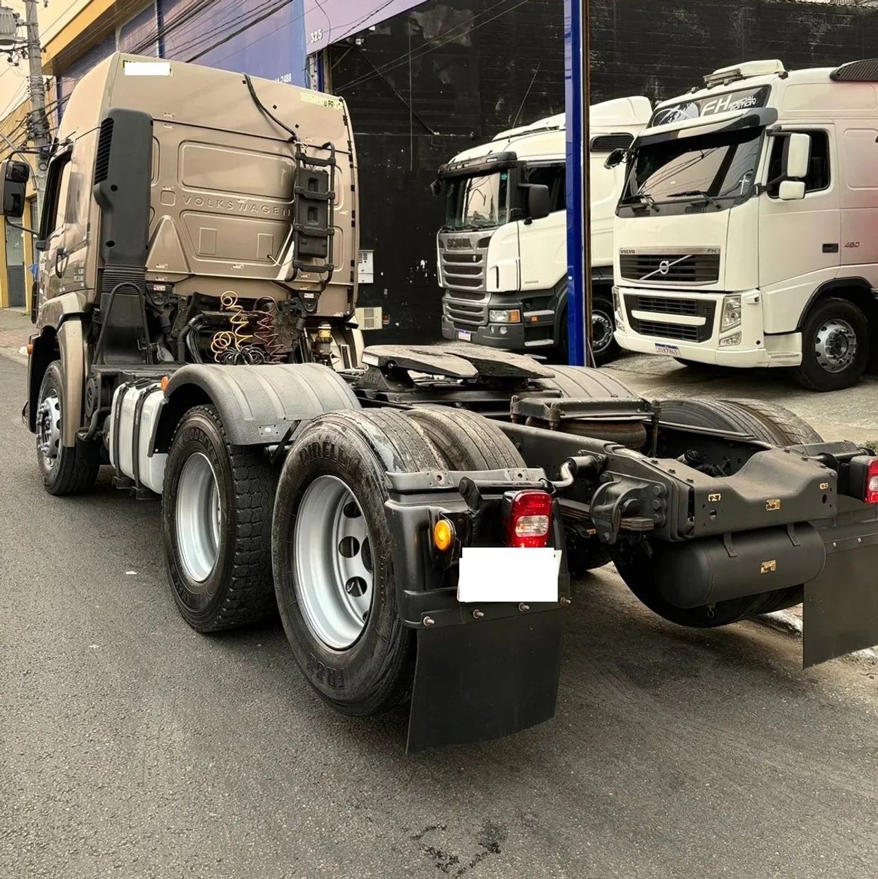 Vw Constellation 25-420 6x2 ano 2016 - Foto 4