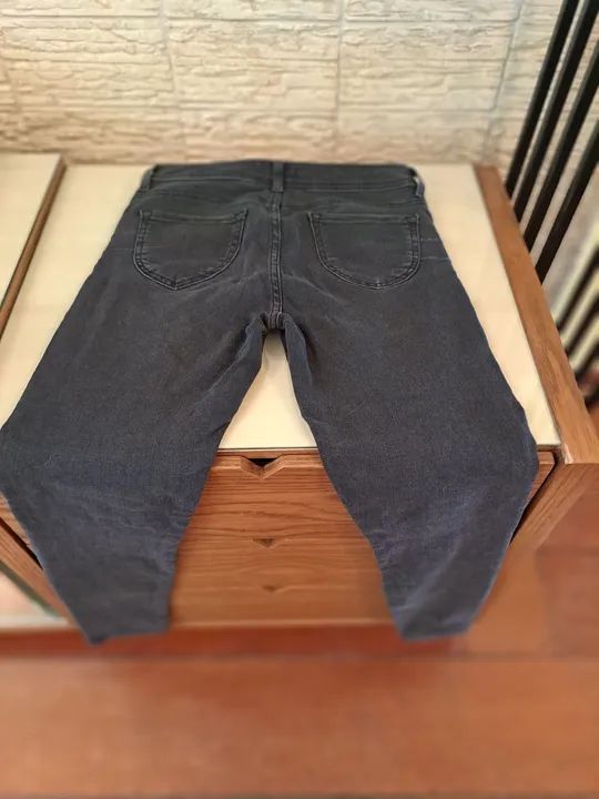Calça Jeans Skinny Preta - Foto 3