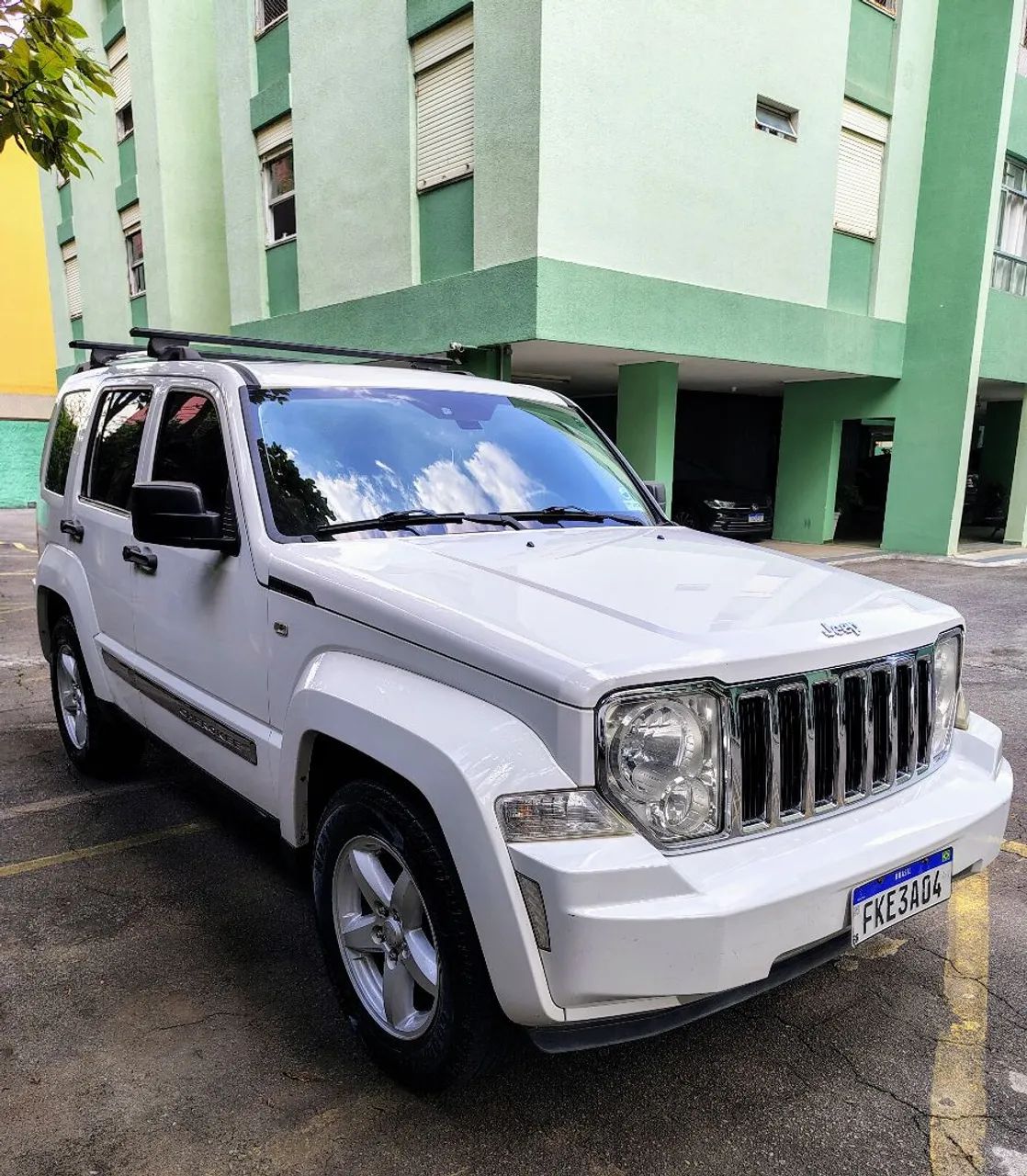 Jeep Cherokee 2012 linda