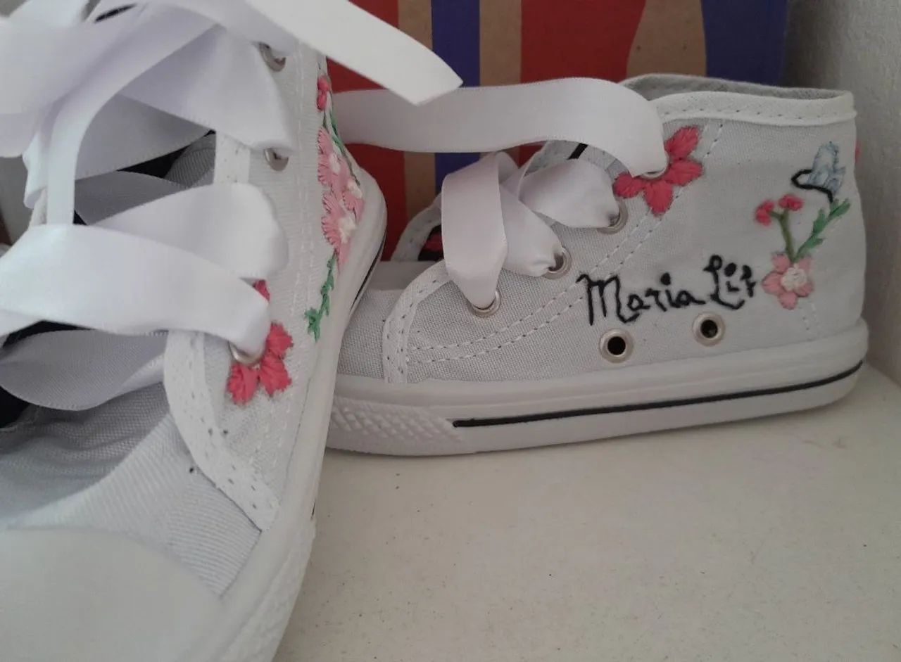Tênis Bordados à Mão Personalizados  - Foto 4