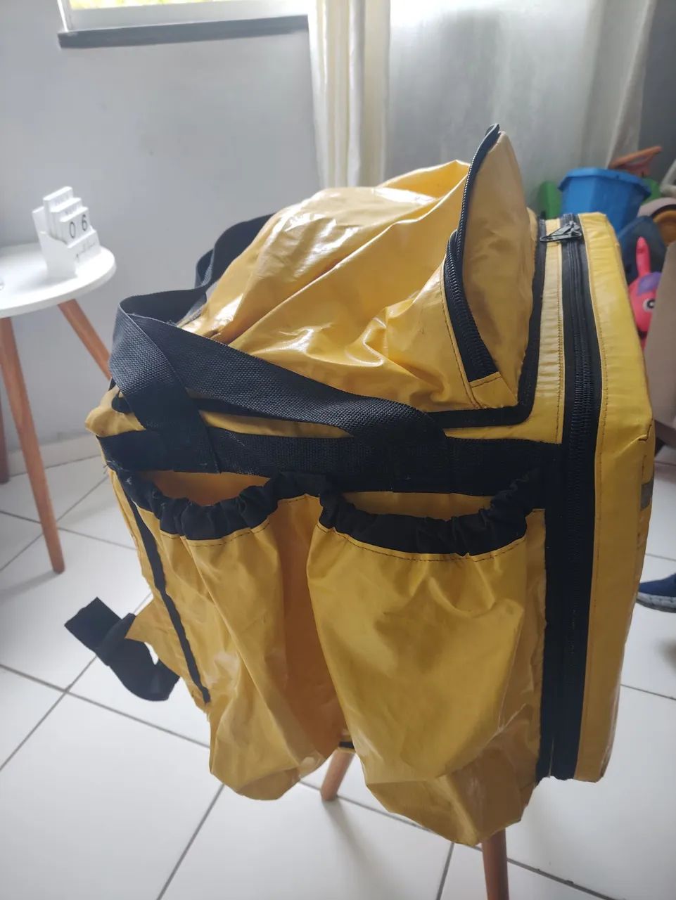 Mochila Térmica 99 Food,valor 100 reais. - Foto 3