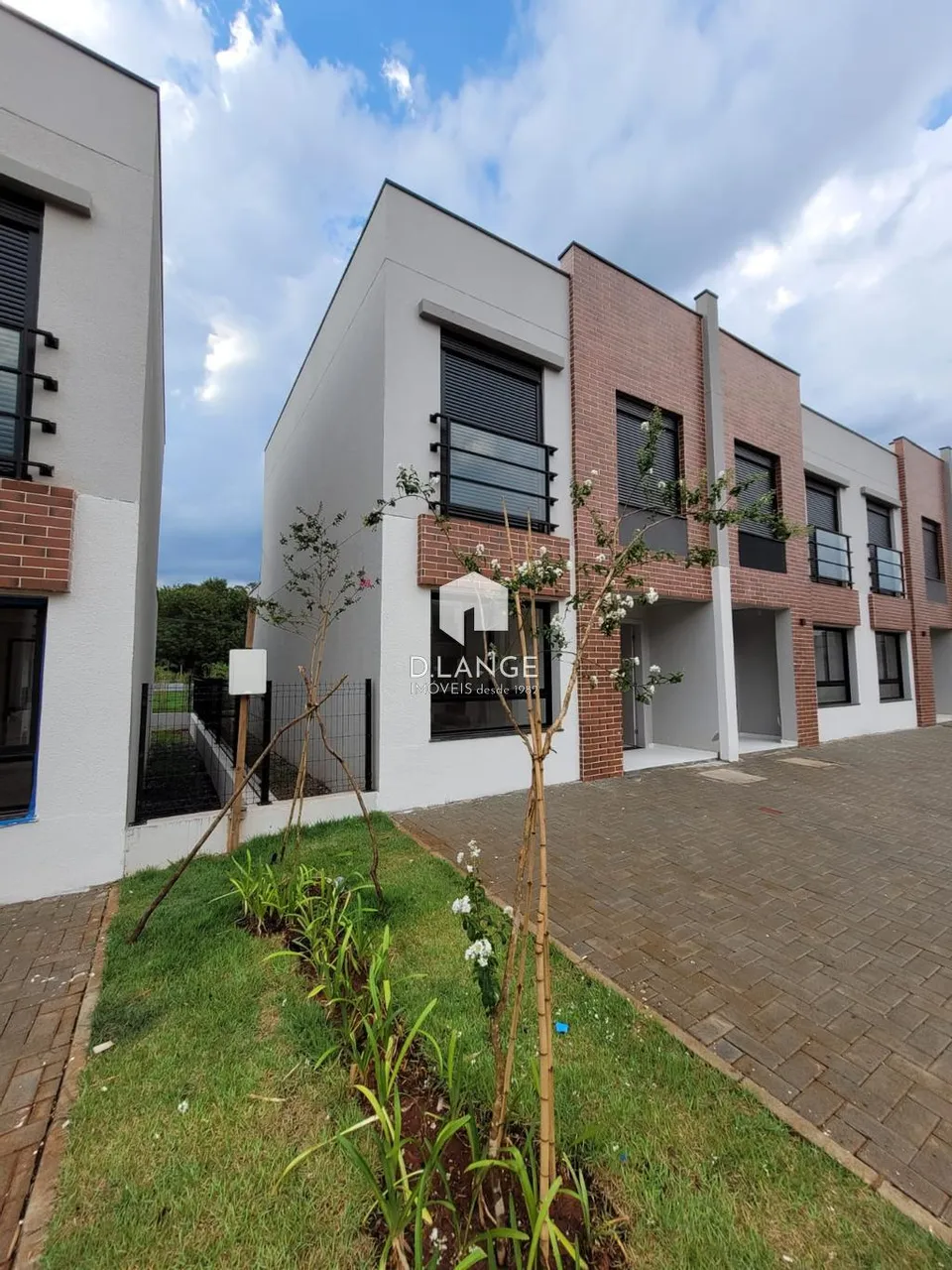Casa para venda e locação no bairro Balneário Tropical em Paulínia