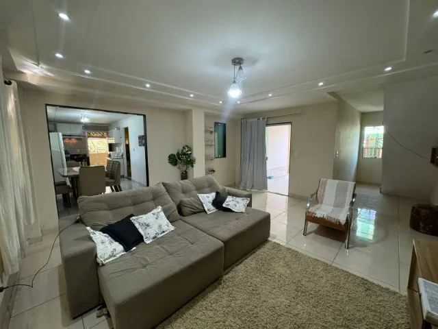 Casa região serrana com nascente no quintal