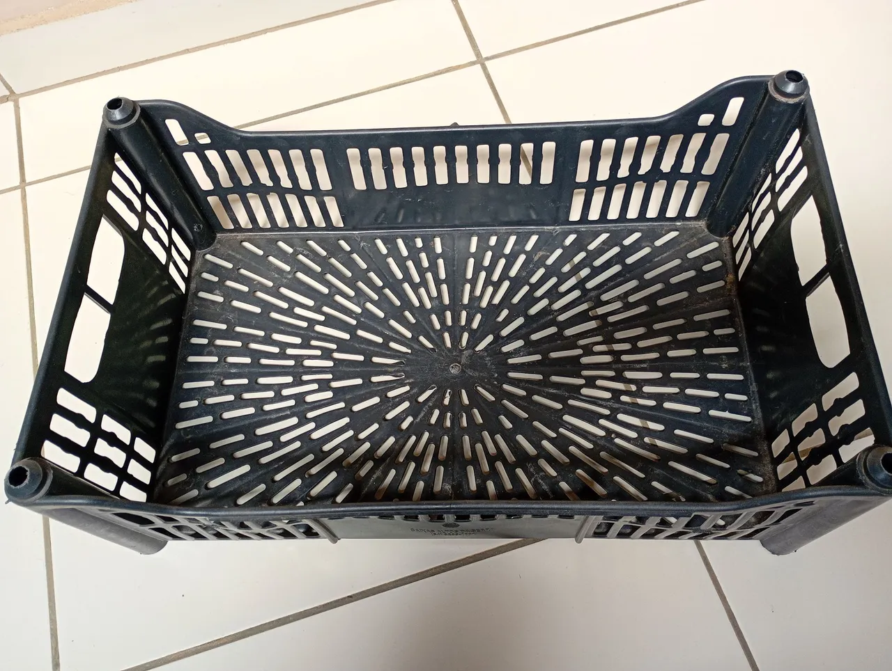 Cesta Plástica de Alimentos - Ideal para Restaurantes