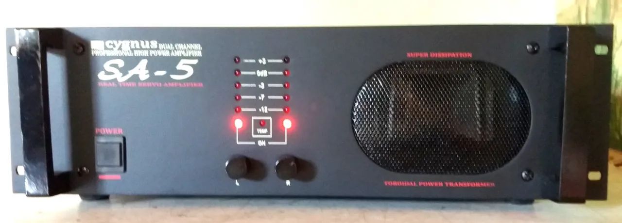 Amplificador ,potencia Cygnus Sa 5 