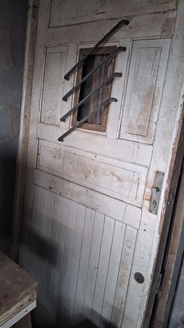 Porta antiga64673231109633120