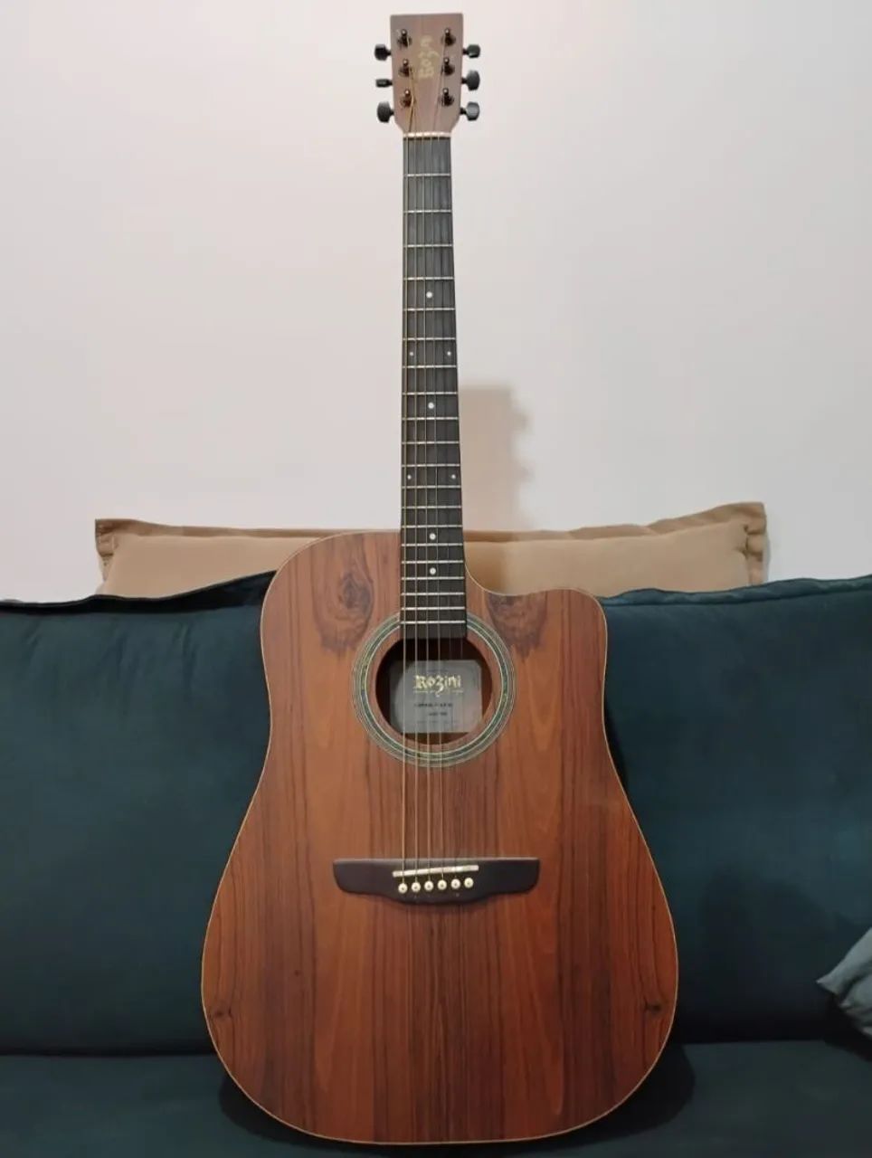Violão Rozini (impecável sem detalhes)