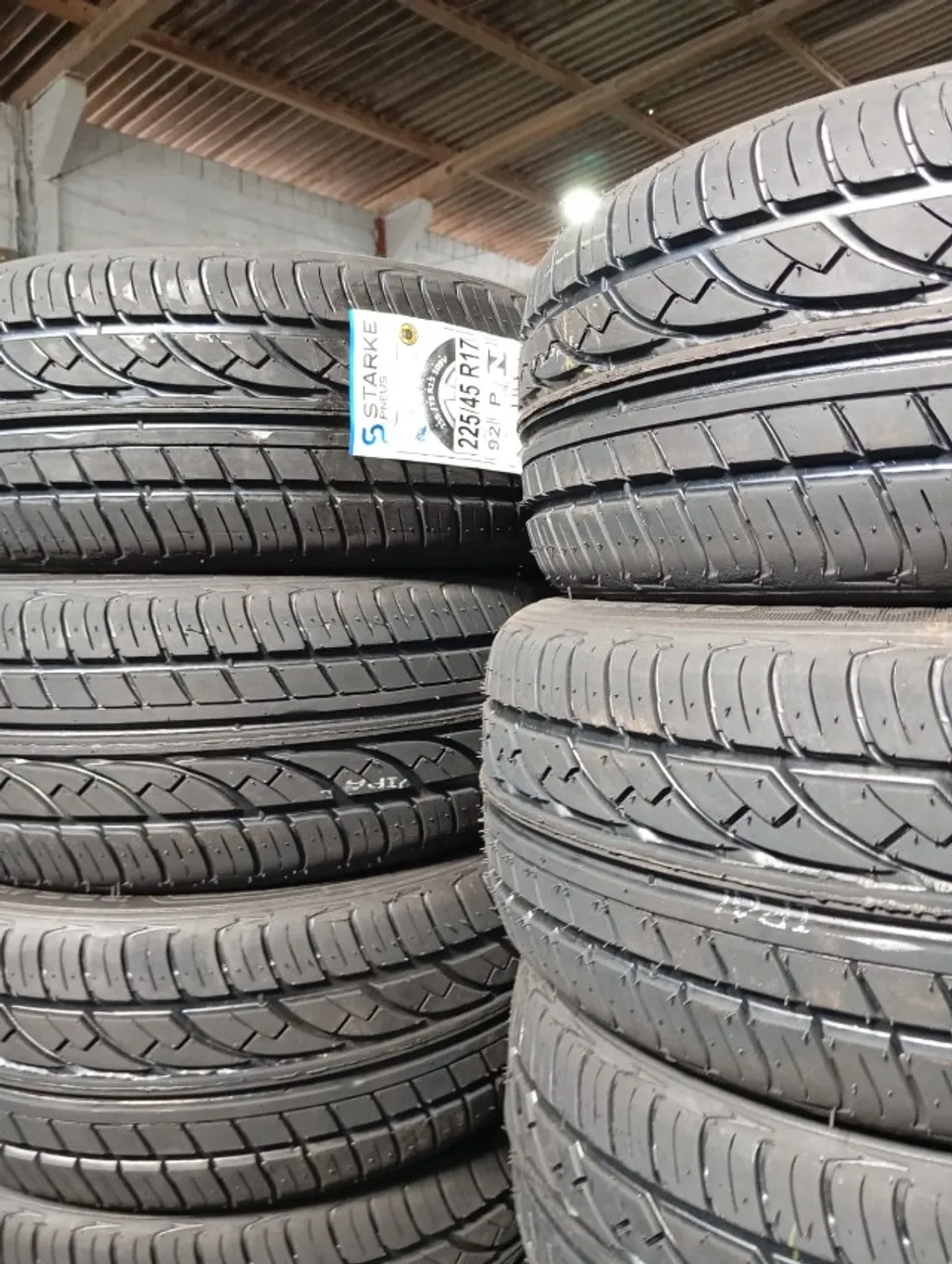 Segurança nas Estradas Pneus Starke a partir de 280,00 te levam mais longe