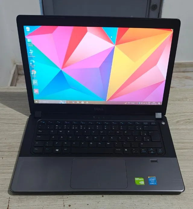Notebook Dell i7, 8GB RAM, 240GB SSD, 2GB VRAM, 7h bateria