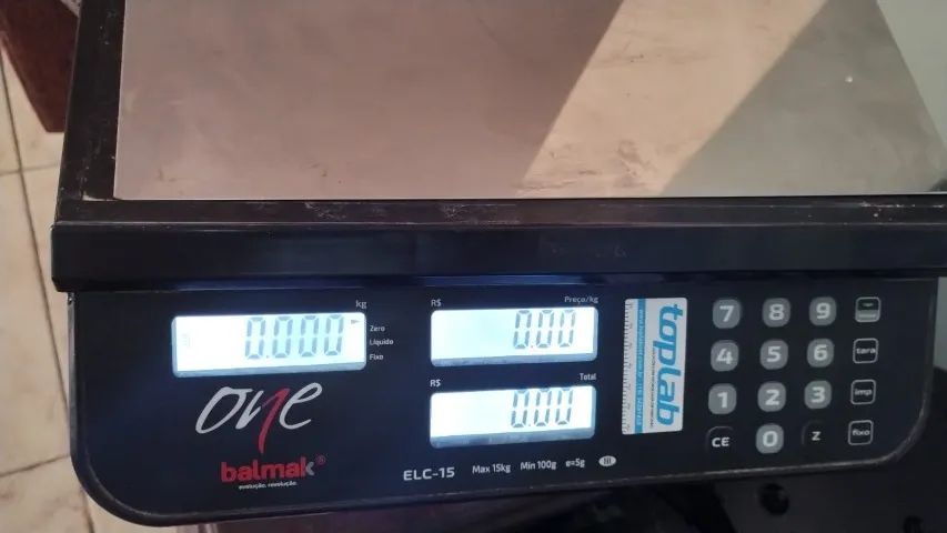 Balança Eletrônica Belmak 15k 110/220 (Bateria recarr.)
