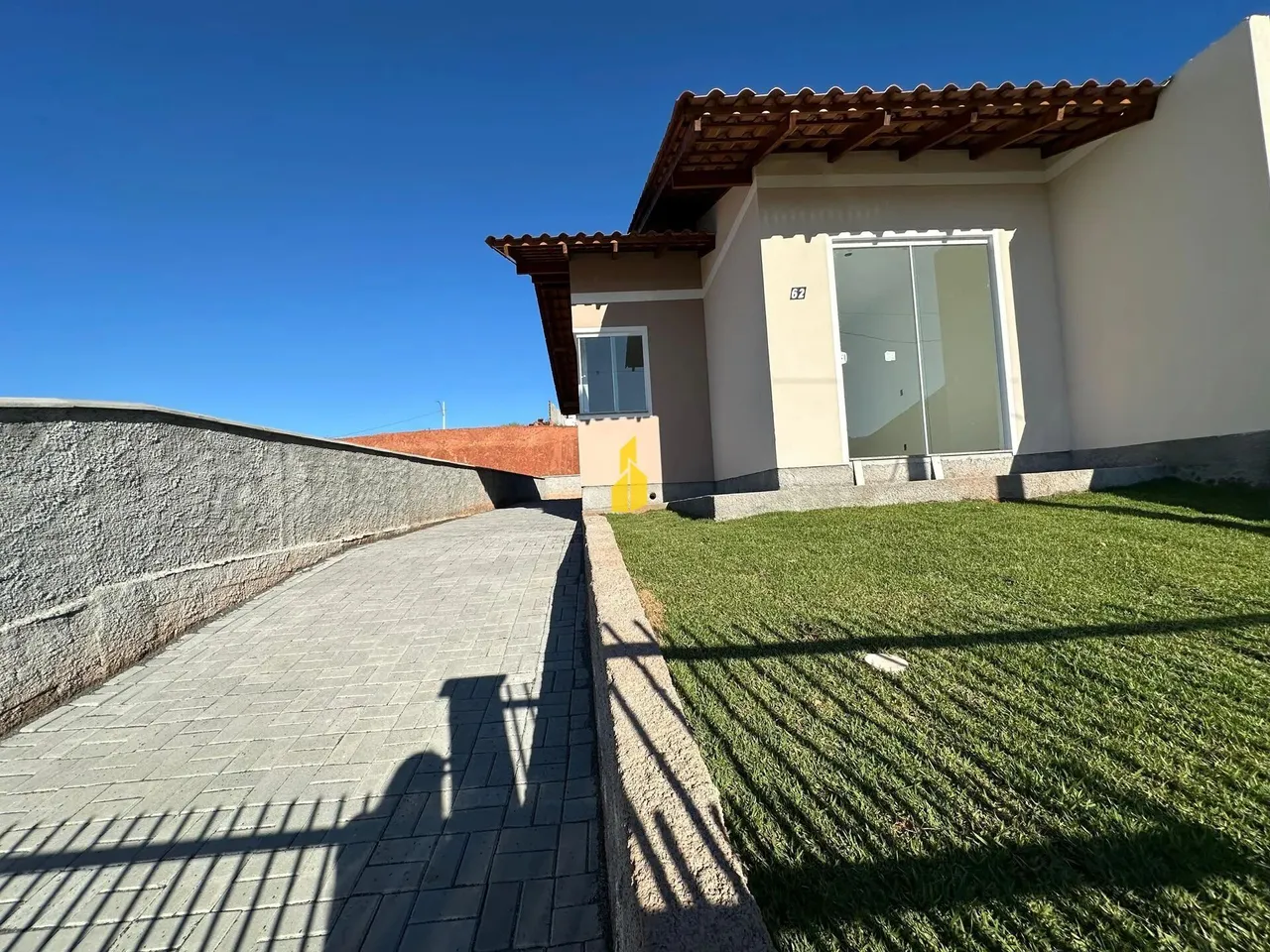 Casa Pronta, no Loteamento Park Arapongas