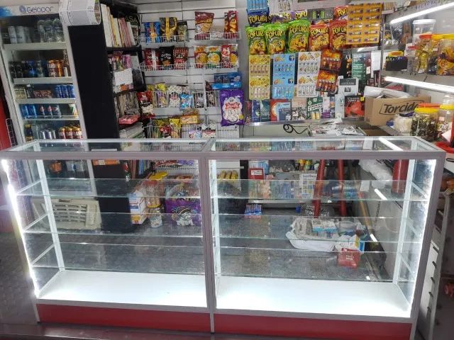 Balcão de Atendimento Vitrine Estilo Industrial - GALVANIZADO - FRETE GRÁTIS! - Foto 6