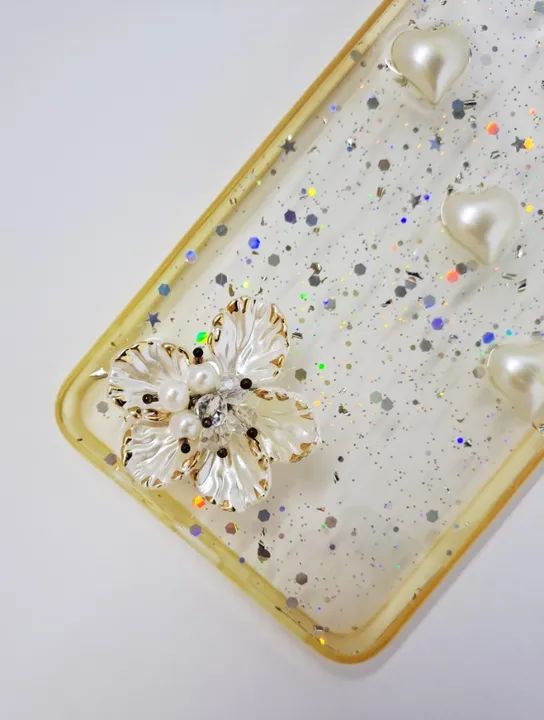 Case Capa Capinha Samsung Galaxy A10 de Silicone com Brilho - Flor de Pérola - Foto 3