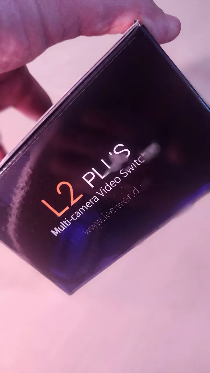 Mesa de corte de vídeo ao vivo novo na caixa (Switcher / Mixer ) - Foto 2