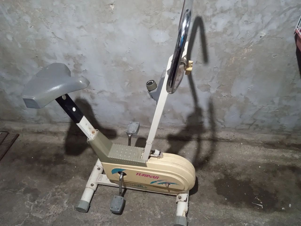 Bicicleta ergométrica 64305325642499120