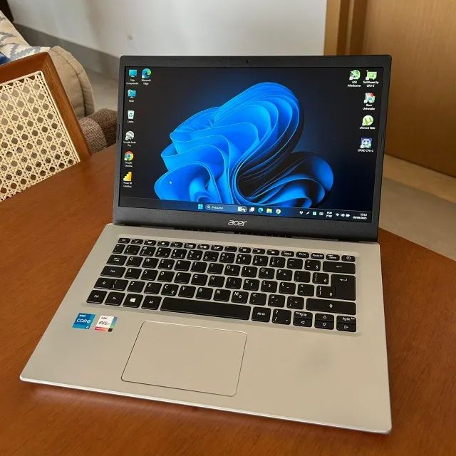 i5/8G/新品256G/Windows11/Office24/Android Notebook HP Intel Core i5 8GB 256GB SSD 15,6” - Windows 11 G8