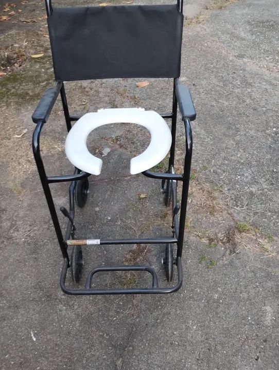 Cadeira higiênica 